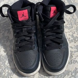 Girls 12c Jordan 1 sneakers